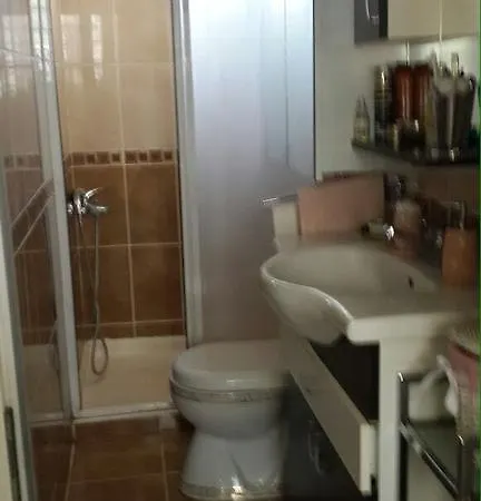 Rengin's Βίλα Κουσάντασι